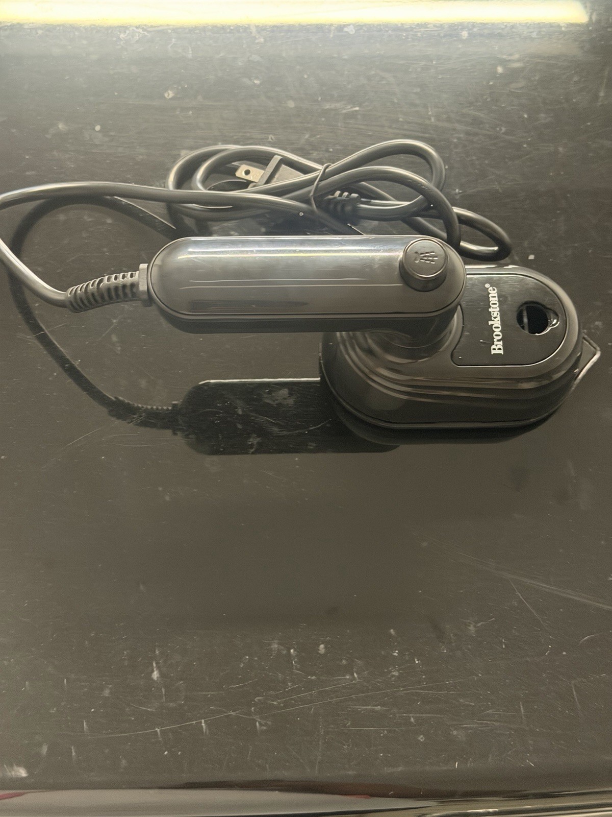 Brookstone Portable Corded Steam Iron Black 38W 110V 0.3L w/Pad Cup Manual