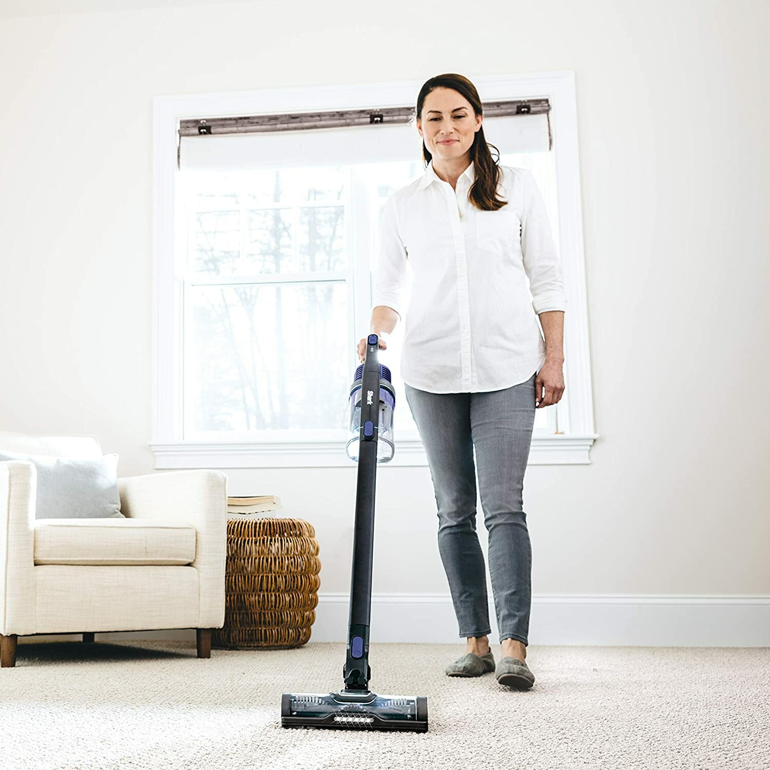 Shark IX141 Rocket pet pro duoclean Lightweight Cordless Stick Vacuum 7.5 lbs