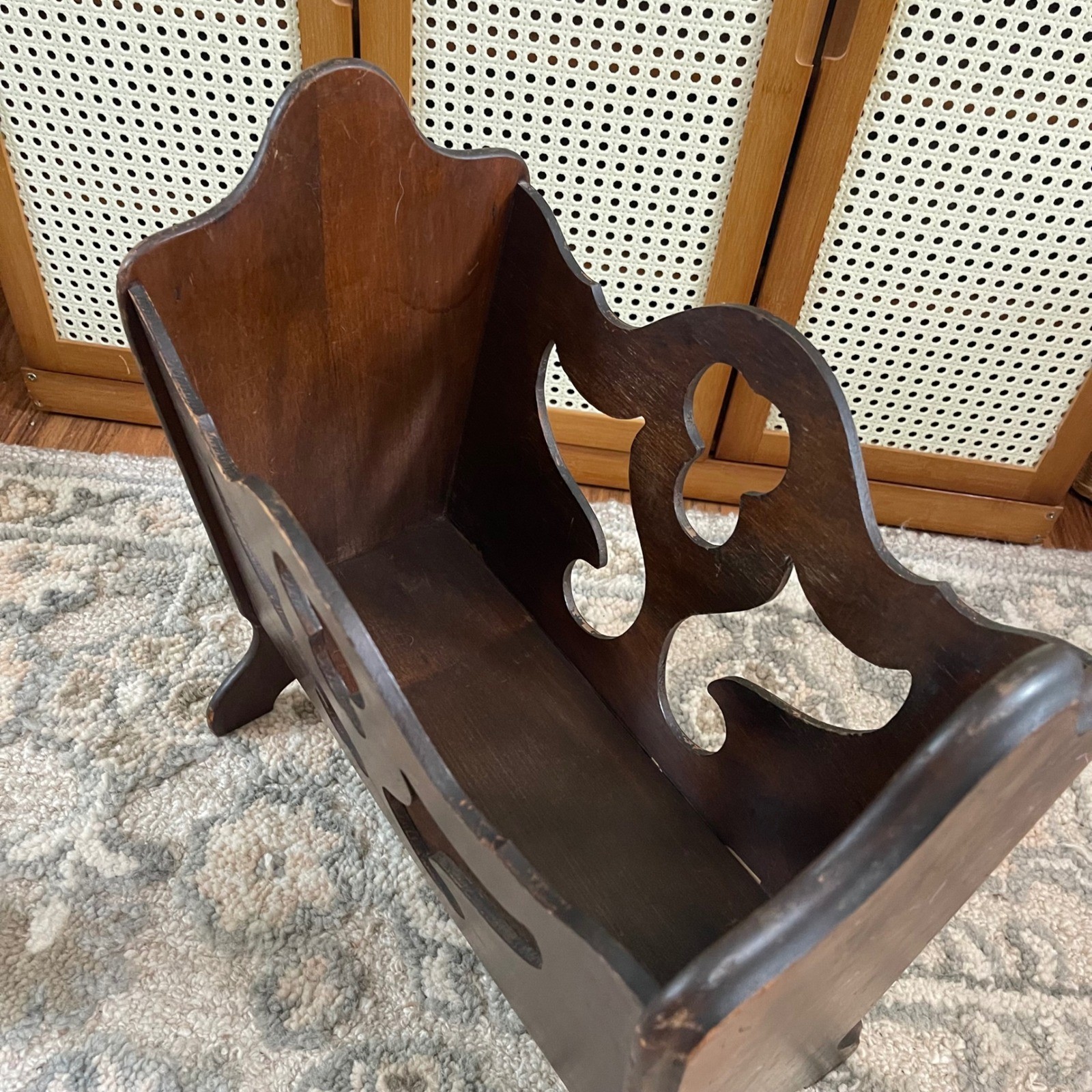 Vtg MCM Oak Wood Magazine Book Vinyl Record LPs Craft Holder art Nouveau ornate