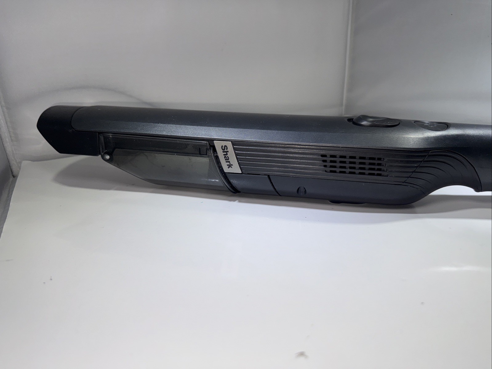 Shark WANDVAC Cordless Handheld Vacuum WV205 No Charger/ Works