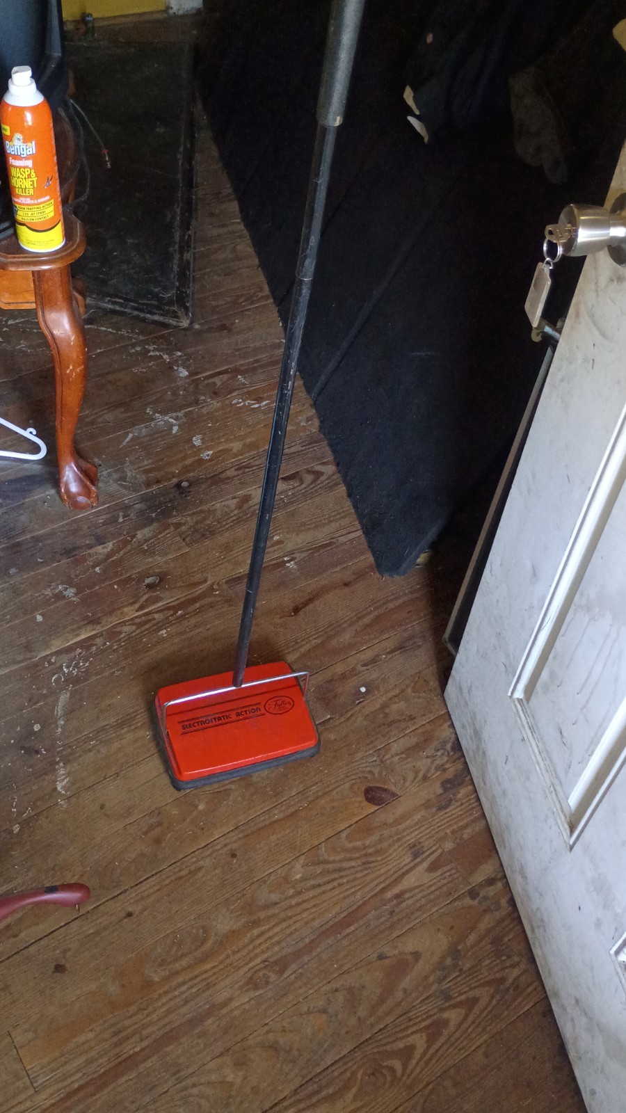 Fuller Electrostatic Action Push Sweeper for Carpet & Hard Floor Red/Black