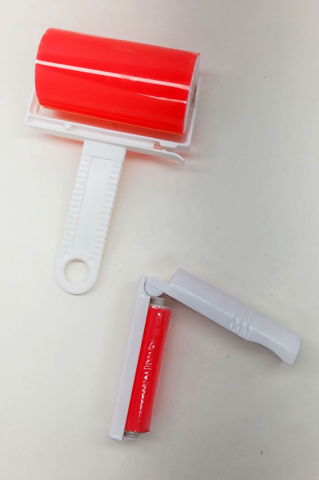2 Tool Washable Sticky Roller Set – One travel and one standard size lint roller