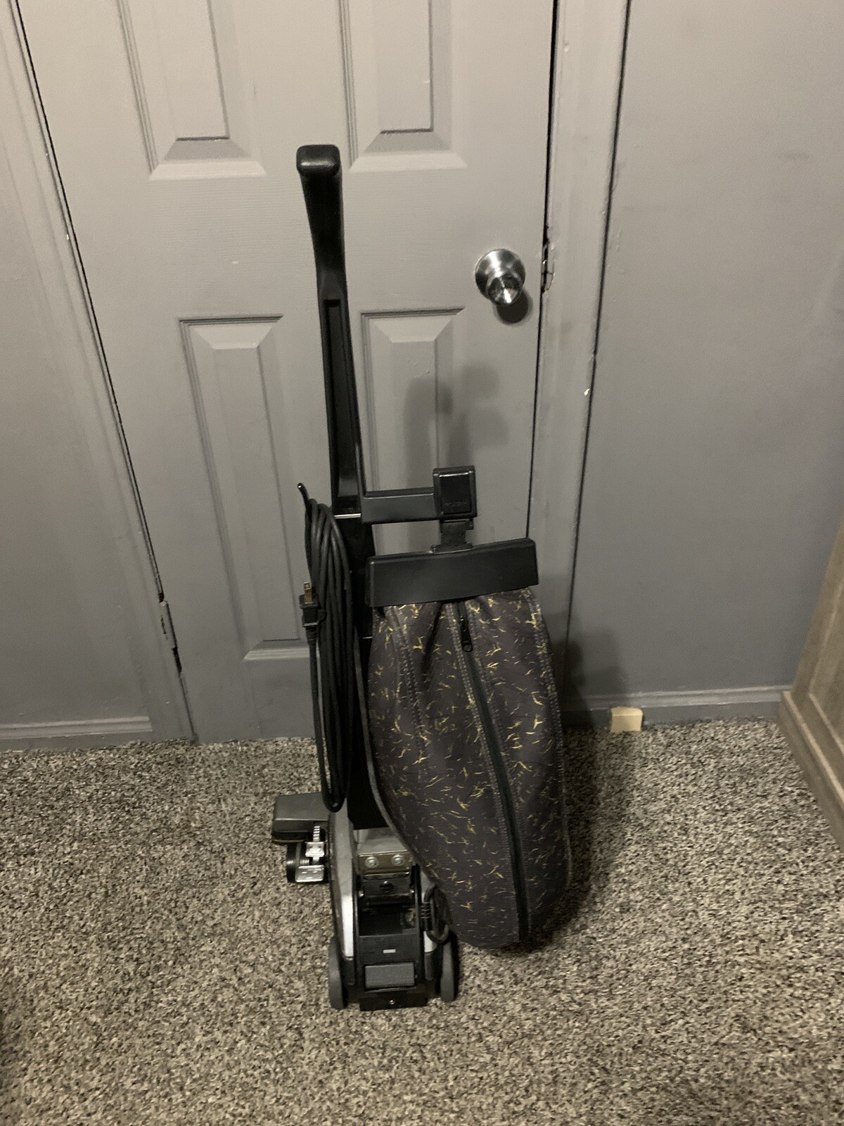 KIRBY G2001 G6D Micron Magic Hepa Upright Vacuum Limited Edition