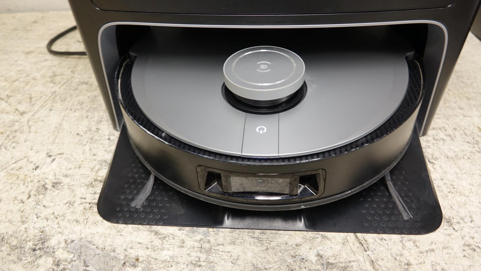 Ecovacs Deebot X1 Omni Robotic Vacuum Cleaner – Black ~ FREE SHIPPING