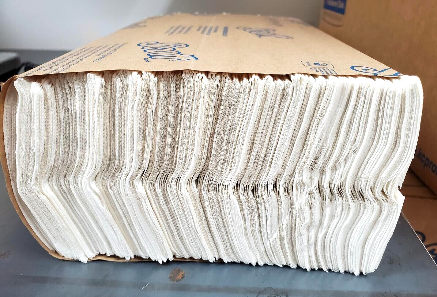 Scott C-Fold Paper Towels (01510) 200 Pack / 12 Pack Case = 2400 Towels