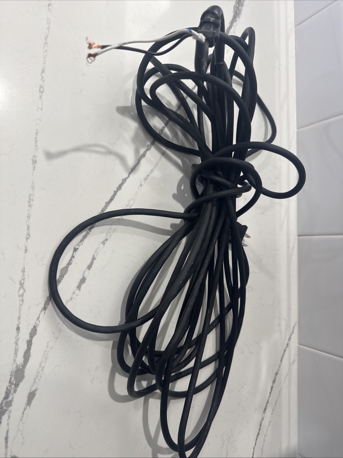 Power Cord for Shark HZ2000, HZ2002, HZ3000, HZ30002, QS3000, QS3002 , UV580