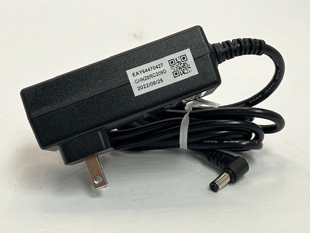 Genuine LG CordZero A9 Series Replacement 29.4V 1.0A Charger EAY64470427 *LOOK*
