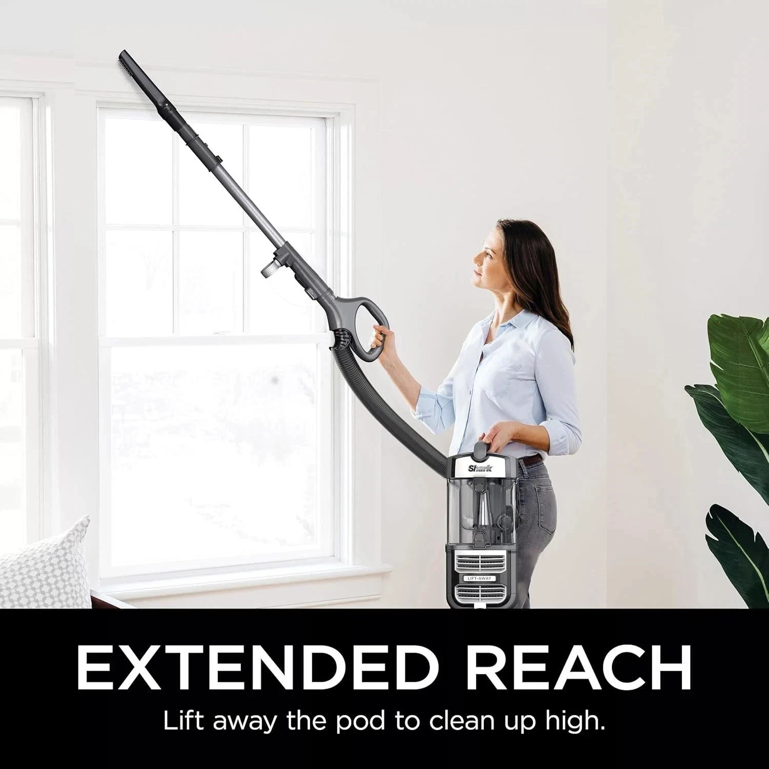 Shark UV700 DuoClean Vacuum Cleaner with Self-Cleaning Brushroll and HEPA Filter