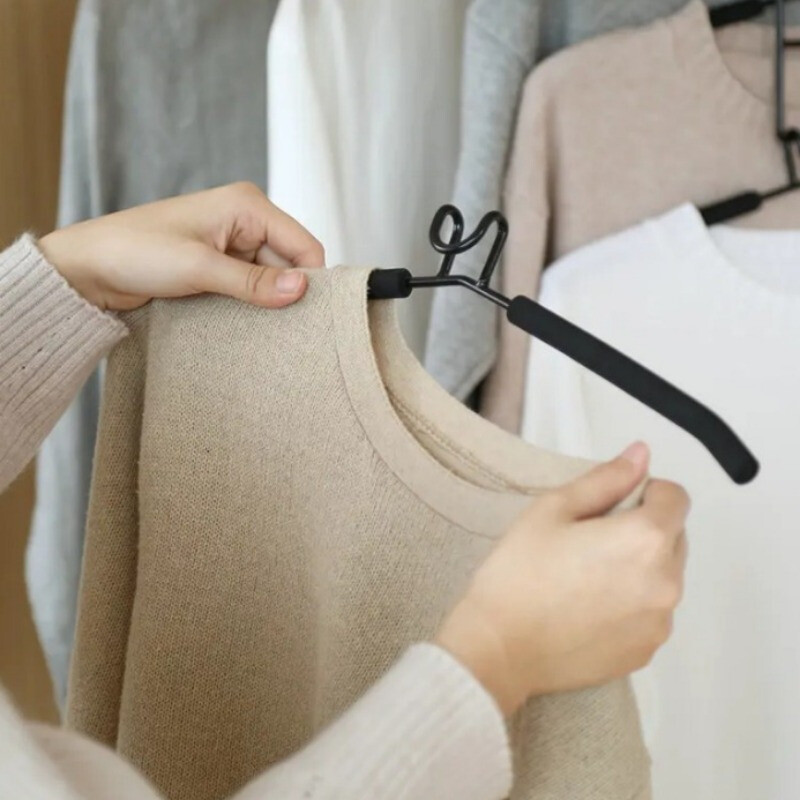 Magic Pants Hangers Space Saving 4 Pack For Closet Multiple Layers Multifunction