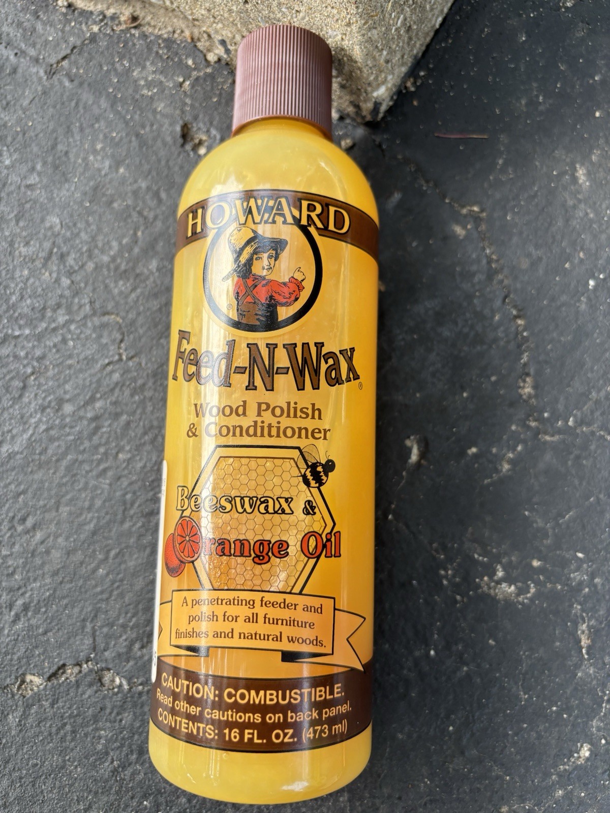 Howard Feed and Wax Wood Polish and Conditioner 16 oz.