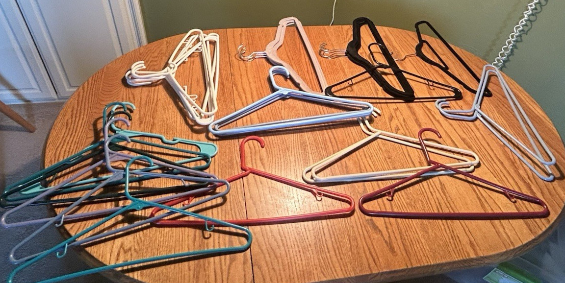 24 Lot – Big Box USED Hangers- Multi Color – One Size – Various Types – 7 Felt