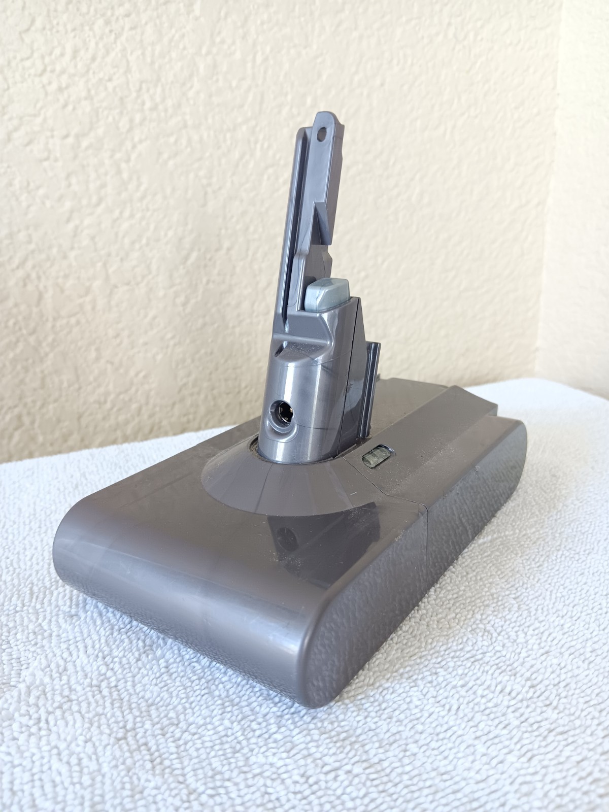 Original Dyson Vacuum SV25 Battery Genuine For Cordless V8 Origin And Absolute