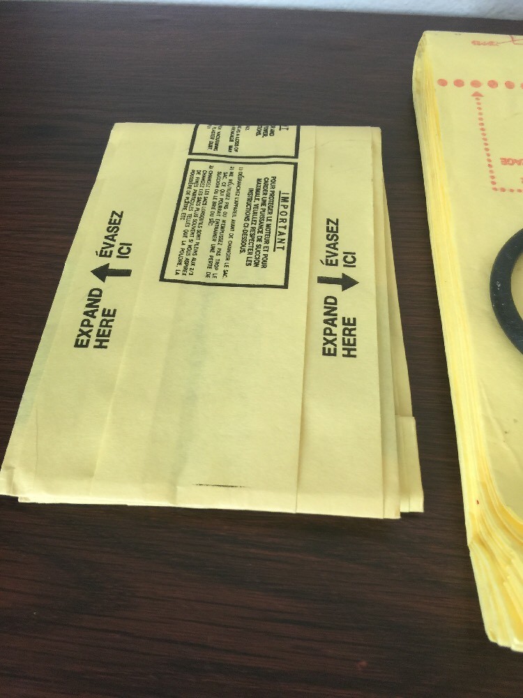 Miscellaneous Vacuum Cleaner Bags And Belt Size And Model Unknown