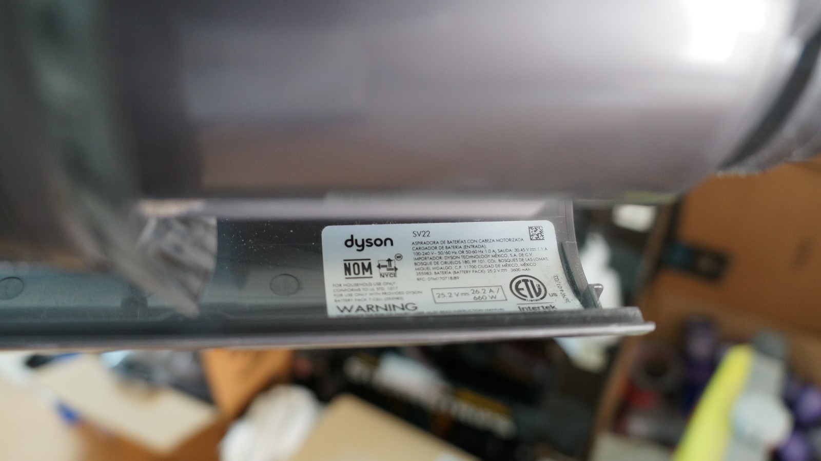 Genuine Dyson V15 Detect Motorhead Main Body. Good working.
