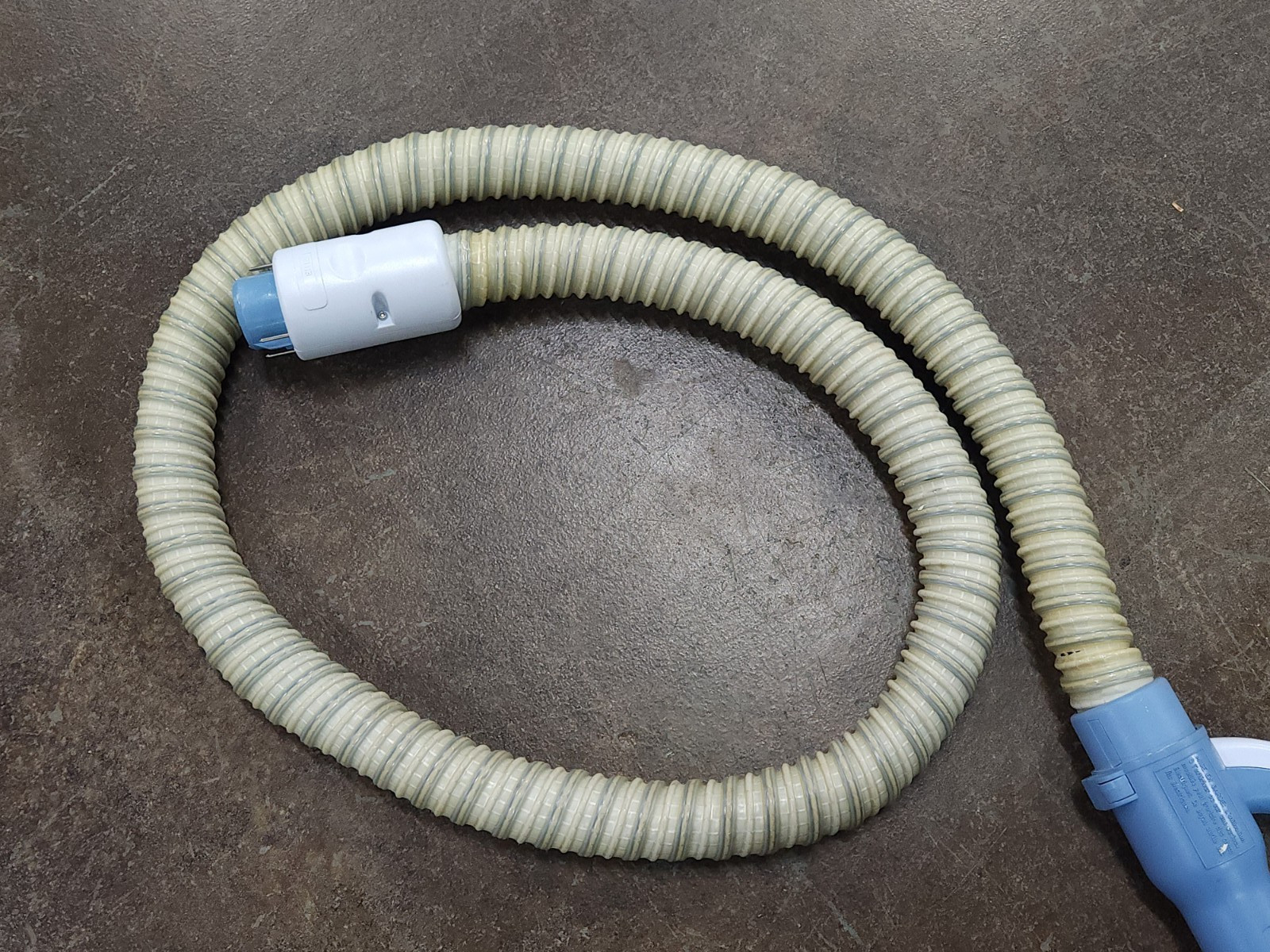 Electrolux 9000 C134D Complete Hose Handle and Wand. READ!! Split Hose