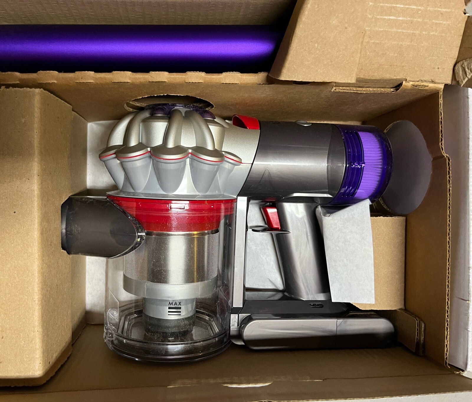 Dyson V8 Origin Plus Cordless Stick Vacuum Cleaner SV25 With Extra Tools New!
