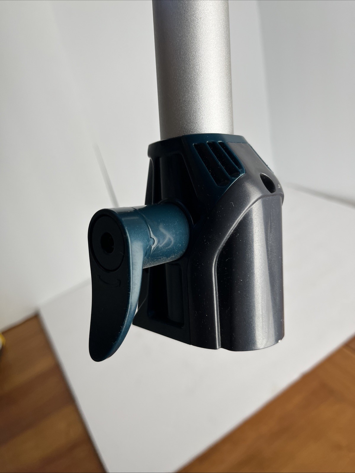 Shark Rocket Duoclean Handheld Vacuum Wand Tube UV380 HV380 HV381 HV382 HV383