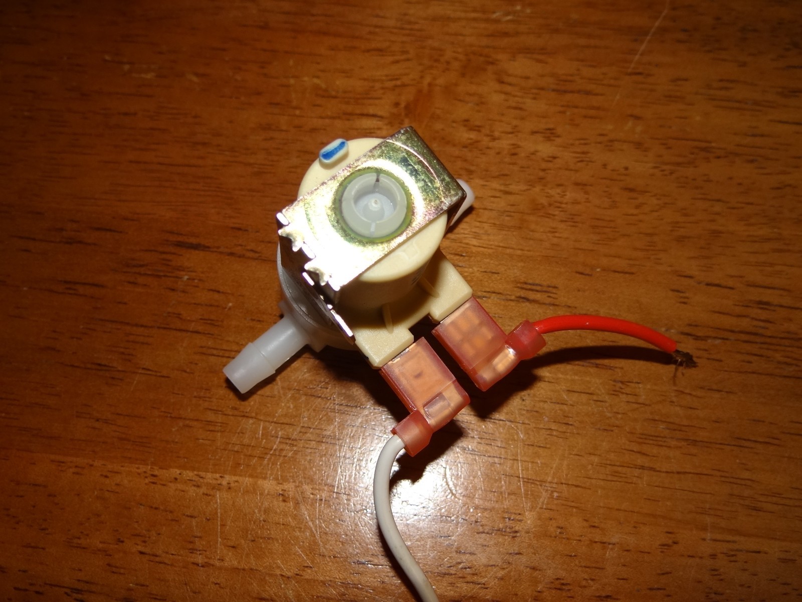 Genuine DVA-12 Hoover Steam Vac V2 SpinScrub SOLENOID Water Valve 120V F7452-900