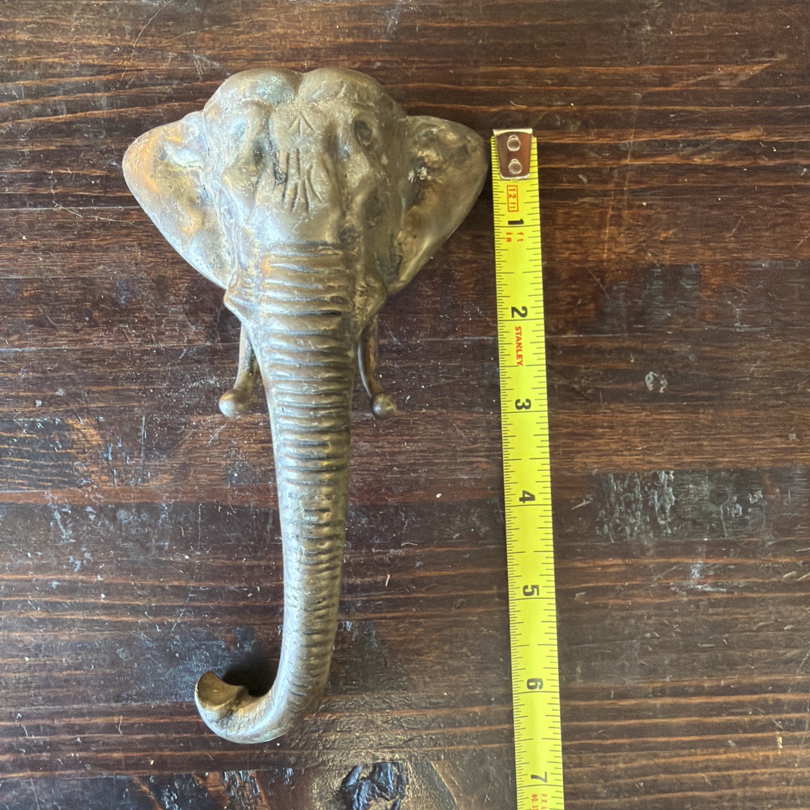 Bronze Elephant Hanger