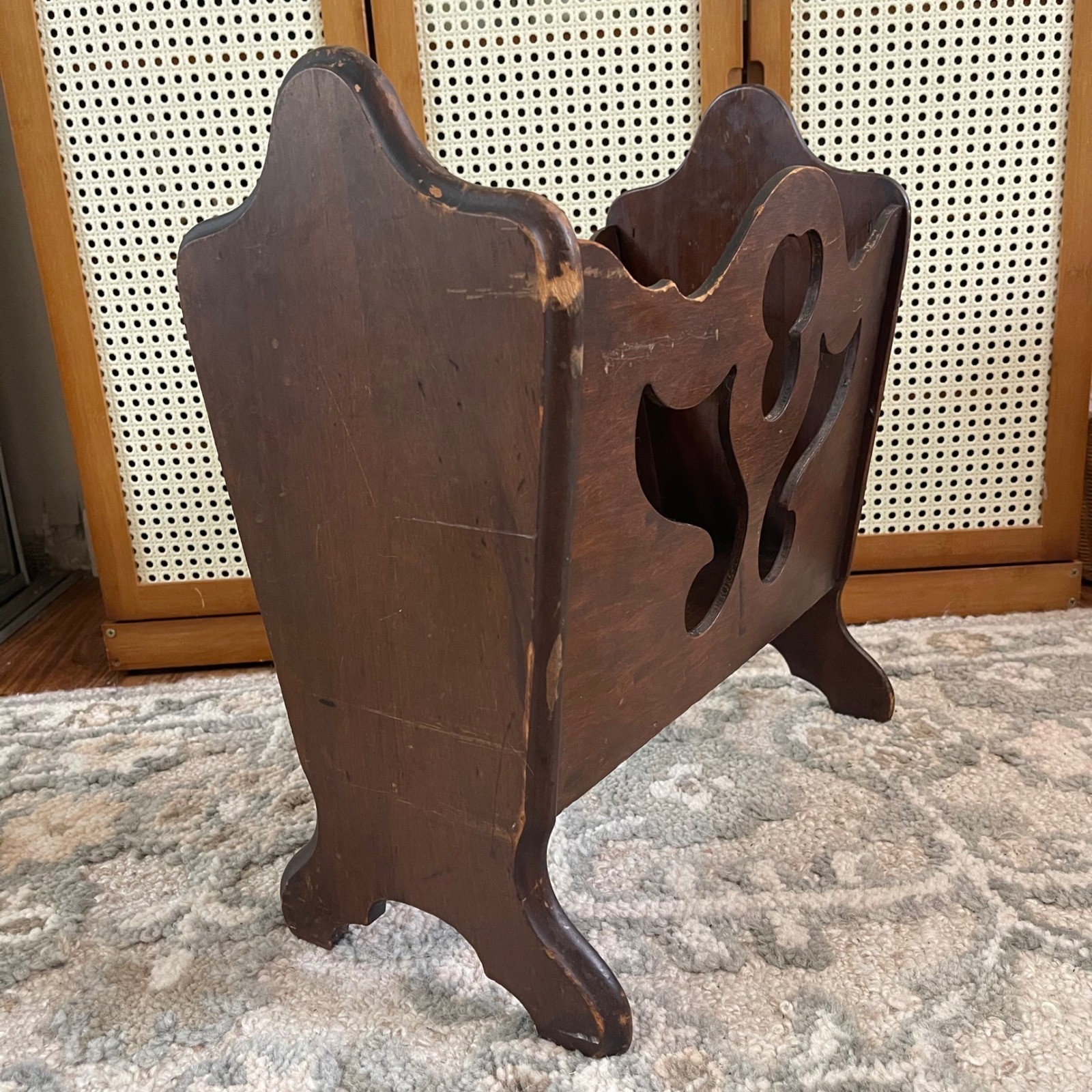 Vtg MCM Oak Wood Magazine Book Vinyl Record LPs Craft Holder art Nouveau ornate
