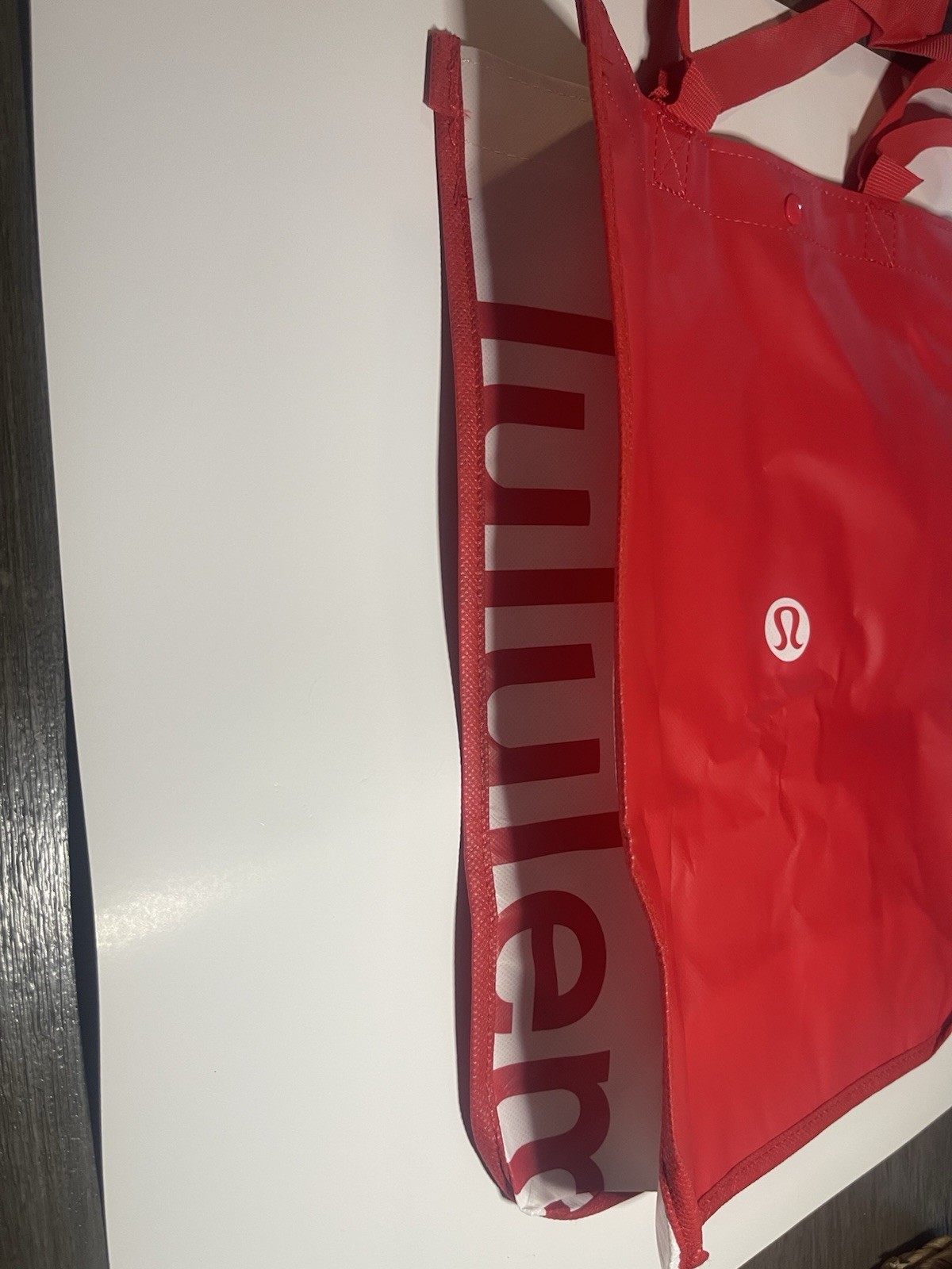 LULULEMON LARGE REUSABLE SHOPPING TOTE BAG 16″ x 14″x 6″ RED