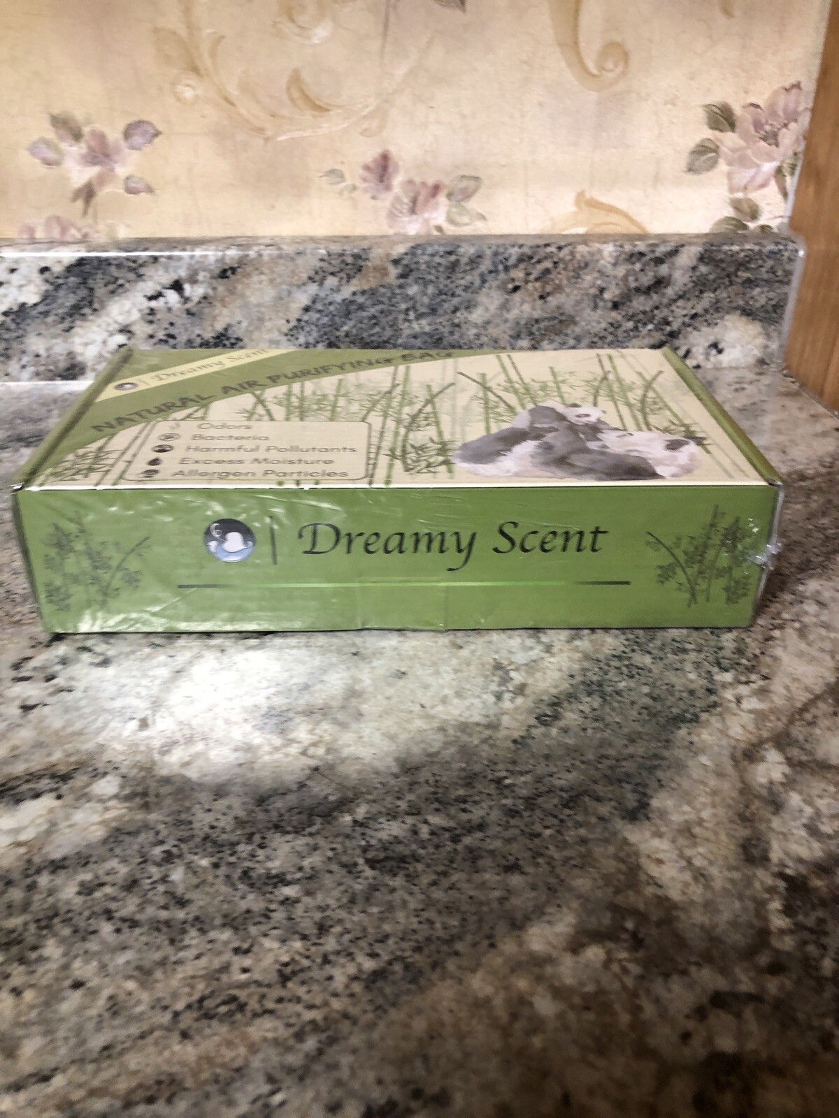 New Sealed Dreamy Scent Natural Air Putifying Bags Set Of 5 100g Each