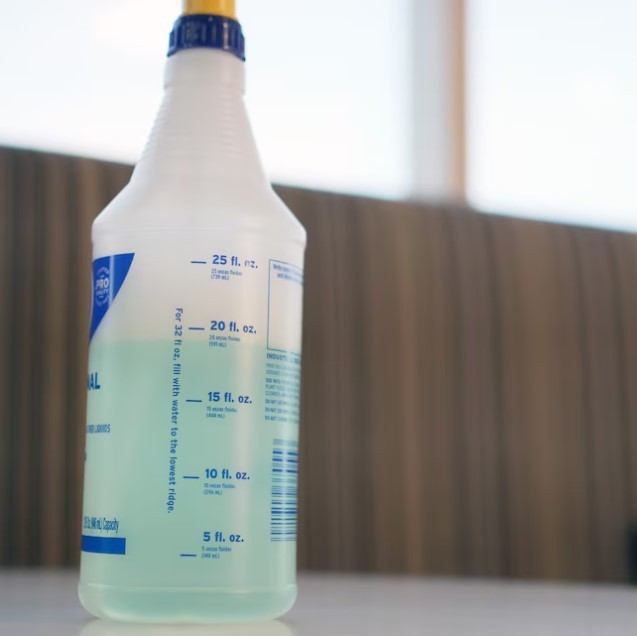 Zep 32-oz Plastic Professional Spray Bottle Spray trigger only