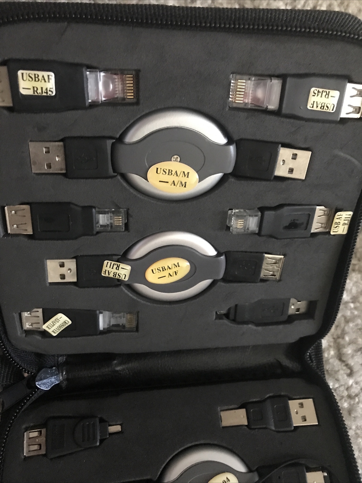 TRAVEL EASY CABLE BAG. NEW, SEE DETAILS