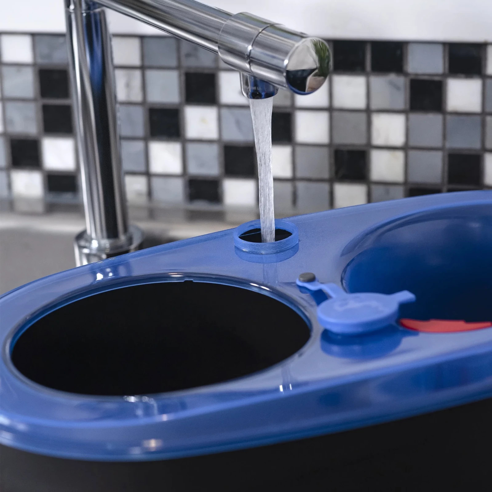 O-Cedar RinseClean Clean Water Spin Mop and Bucket System Clean with Clean Water