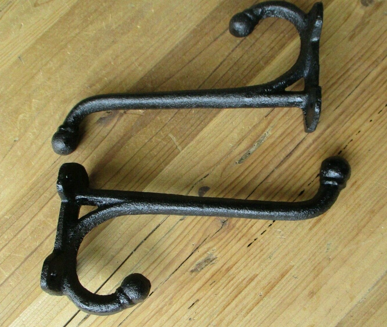 4 LARGE HARNESS HOOKS RACK COAT HAT WALL CAST IRON BARN BLACK 7 1/2″ LONG STURDY