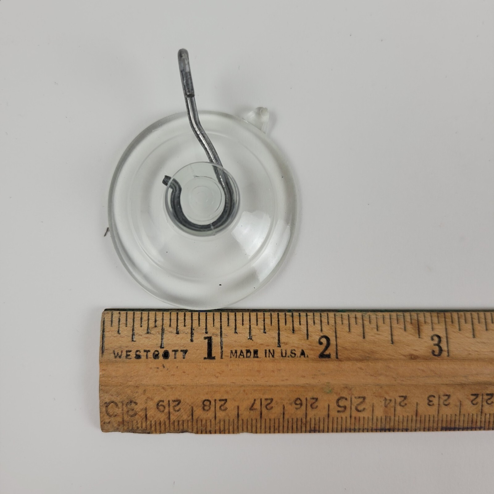 25 Pack 1-3/4 Inch 1.75″ Plastic Suction Cups with Metal Hooks Hook Decoration