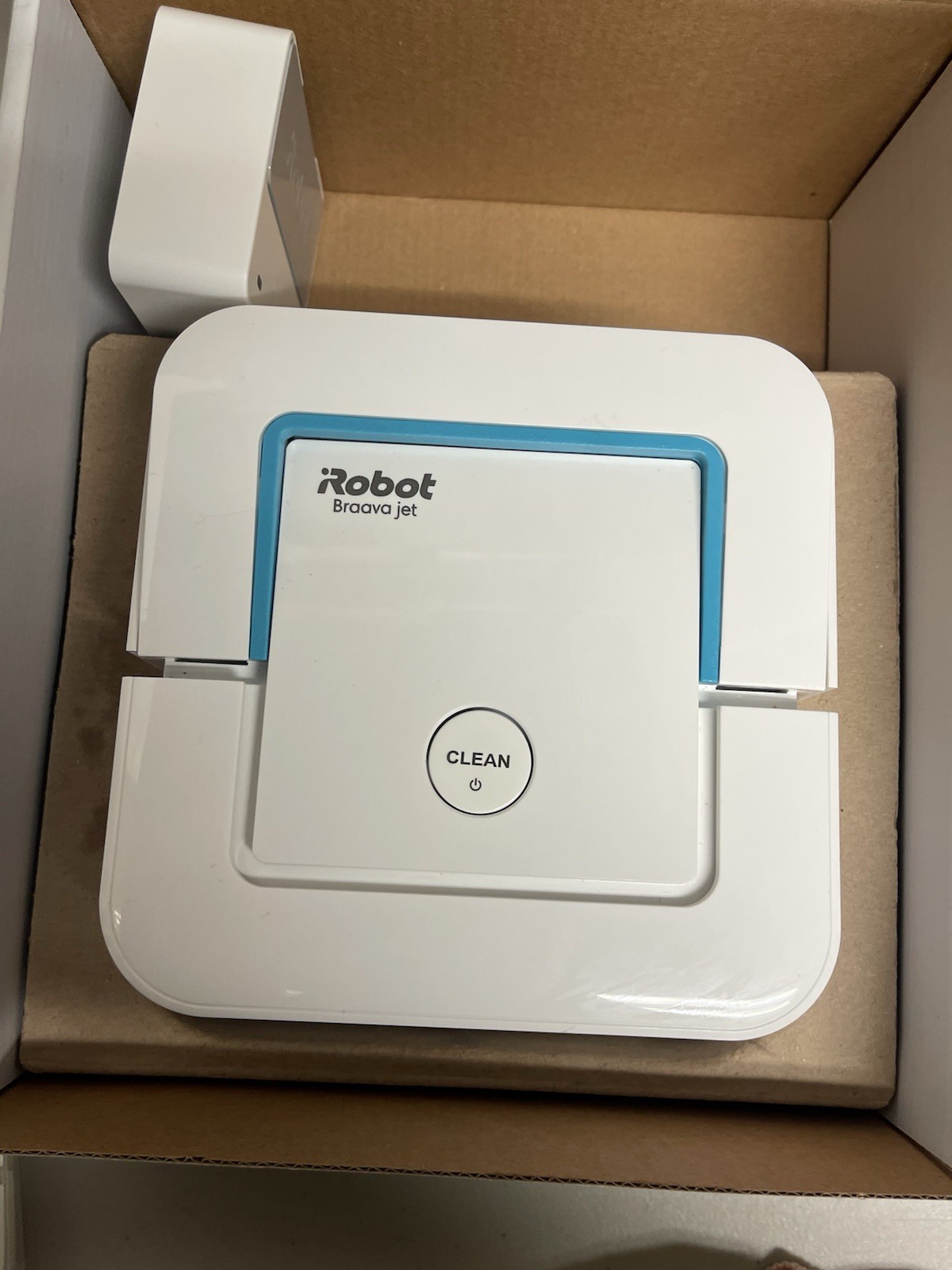 iRobot Braava Jet 240 Robot Mop App Control Precision Spray OPEN BOX