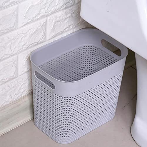 UUJOLY Plastic Small Trash Can Wastebasket, Garbage Assorted Colors , Sizes