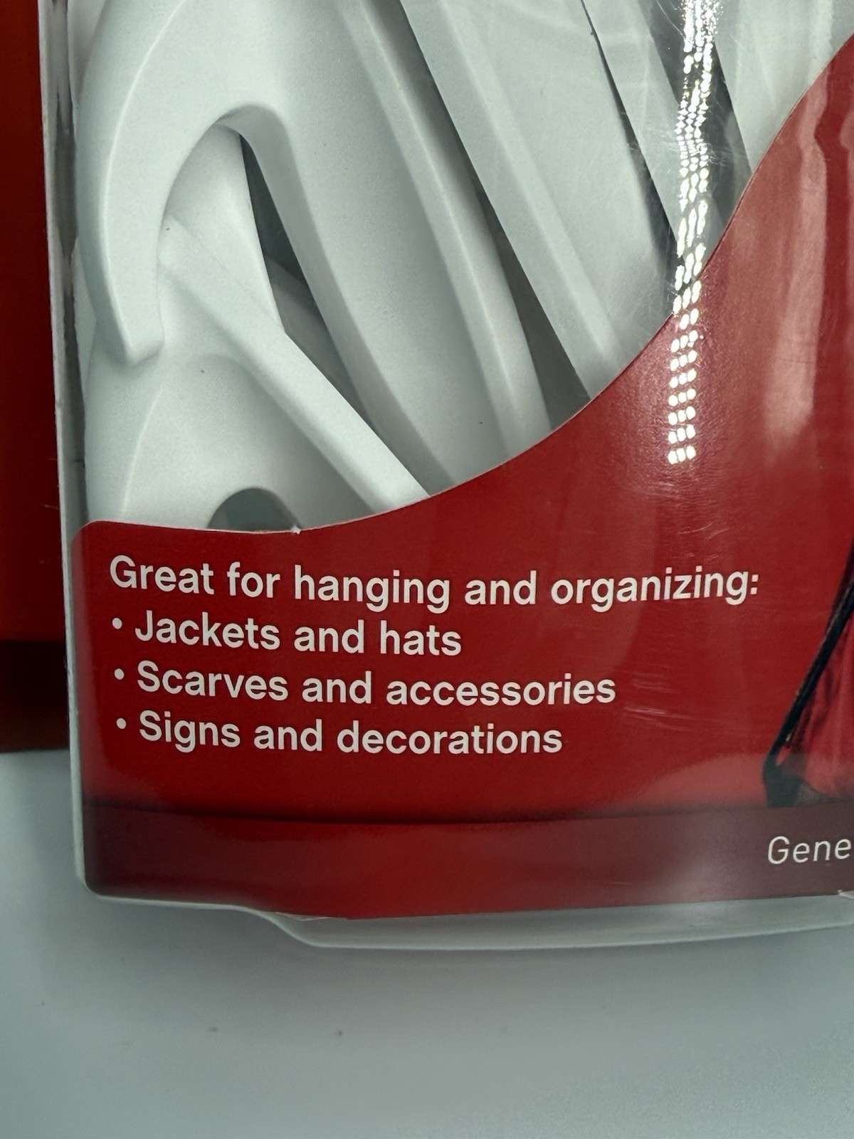 3M Command Brand Medium General Purpose Hooks, White, 14 Hooks & 20 strips, 3lbs