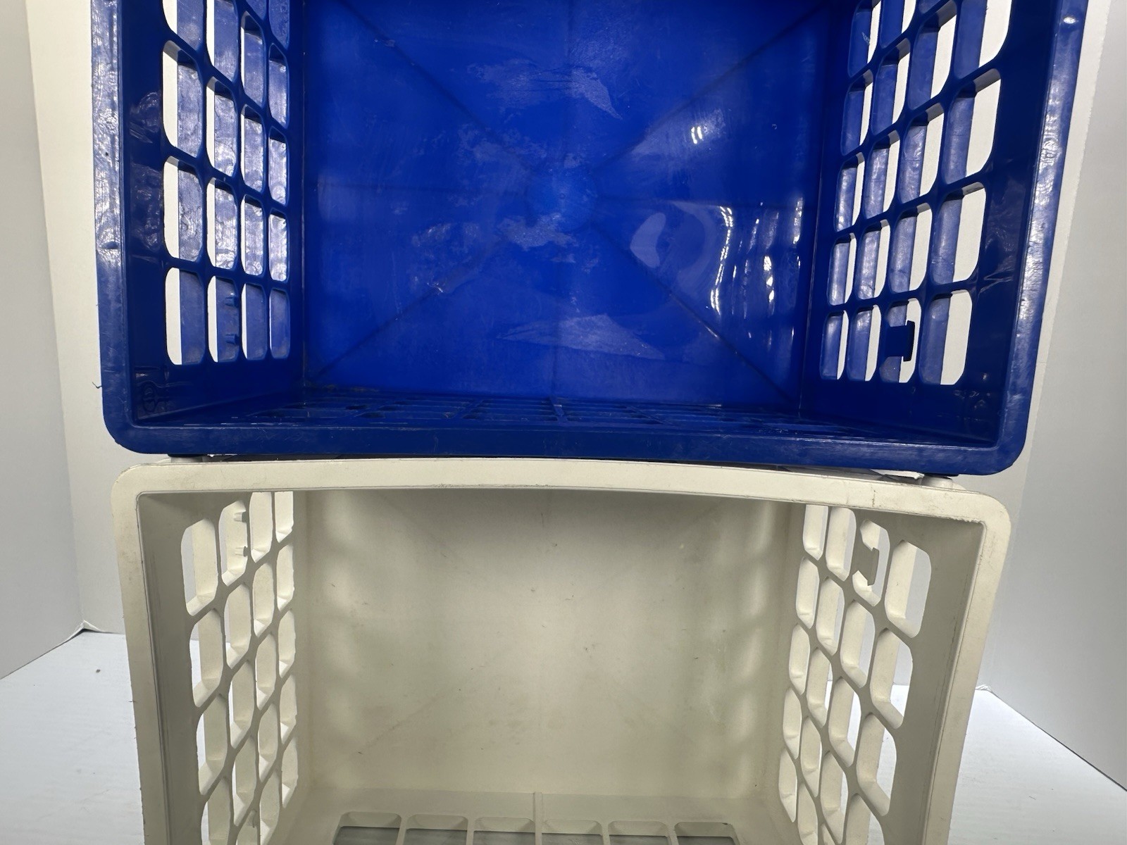 Yaffa Blocks Storage Crate Bin Stackable Set Of 2 Small Mini White Blue Desk 9”