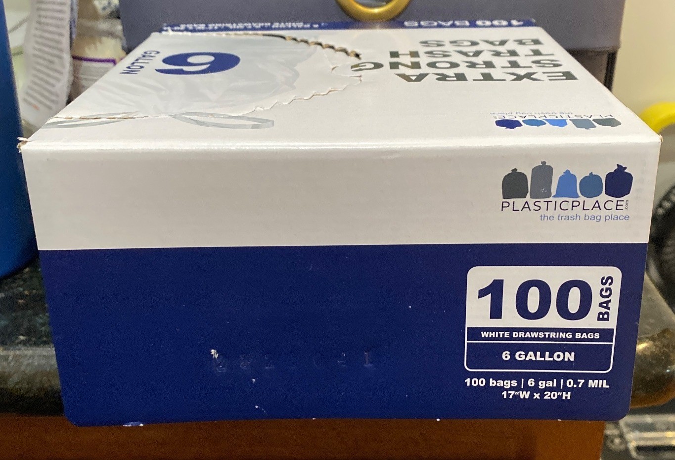 Plasticplace Extra Strong 6-Gallon Drawstring Trash Bags 0.7 Mil 100 Count