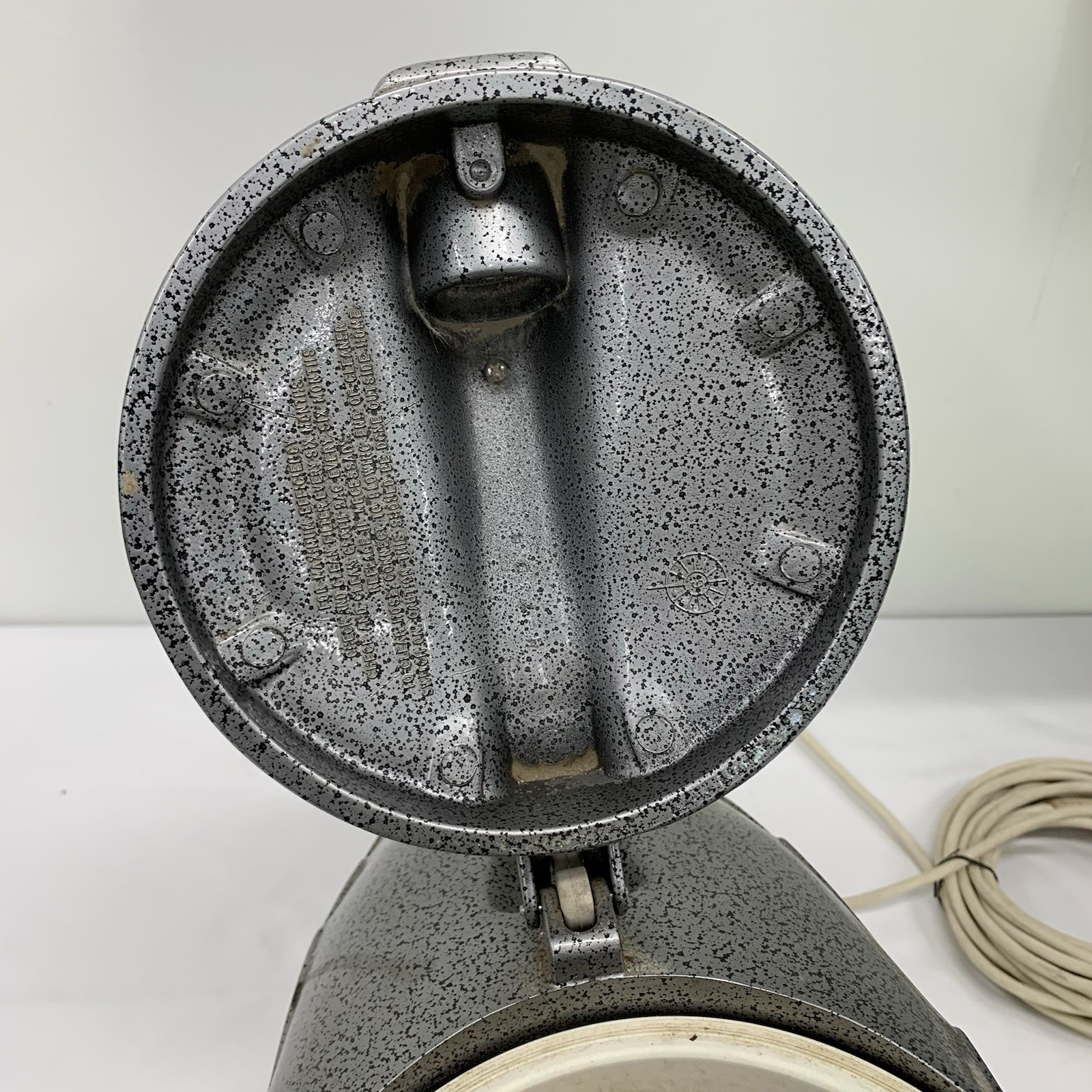 TRISTAR CXL Canister Vacuum Motor Body Unit Only – Tested/Working BROKEN WHEEL