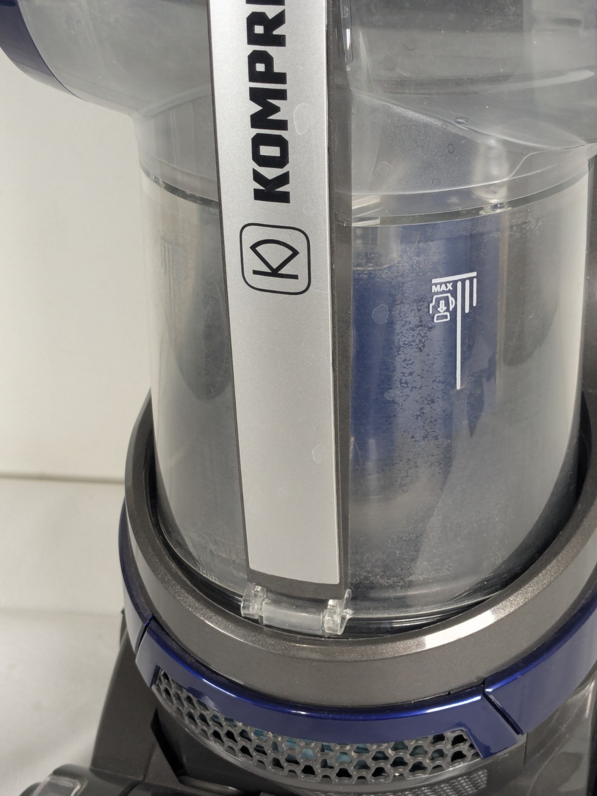 LG KOMPRESSOR LUV300B Dualforce Upright Bagless Vacuum Cleaner