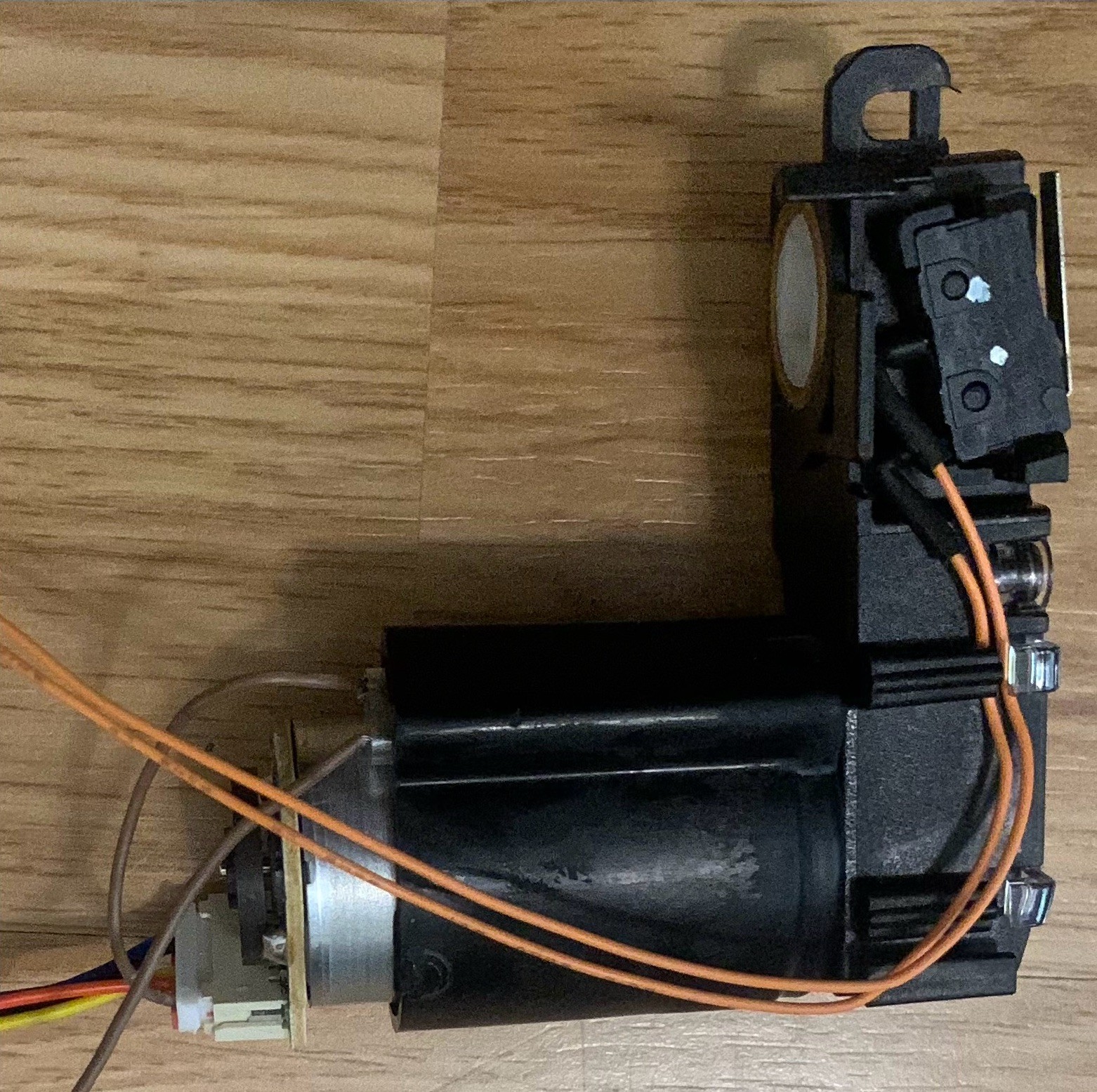 Samsung POWERbot R7070 BRUSHROLL MOTOR #557 Z64/94 R7010 R7040 R7065 R7090