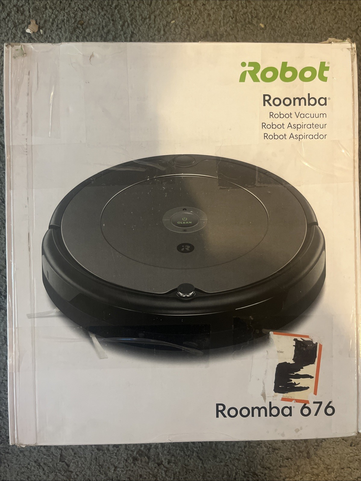 Robot® Roomba® 676 Robot Vacuum-Wi-Fi Connectivity, Personalized Cleaning