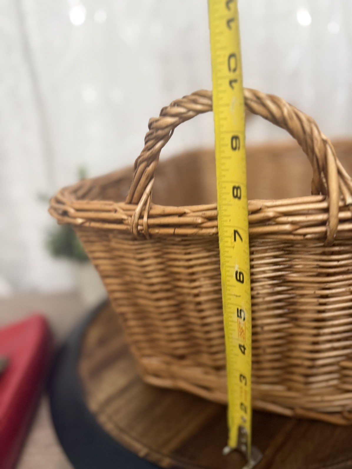 Gift Tree Wicker Basket Lift-Off Lid Storage Picnic Basket Handles