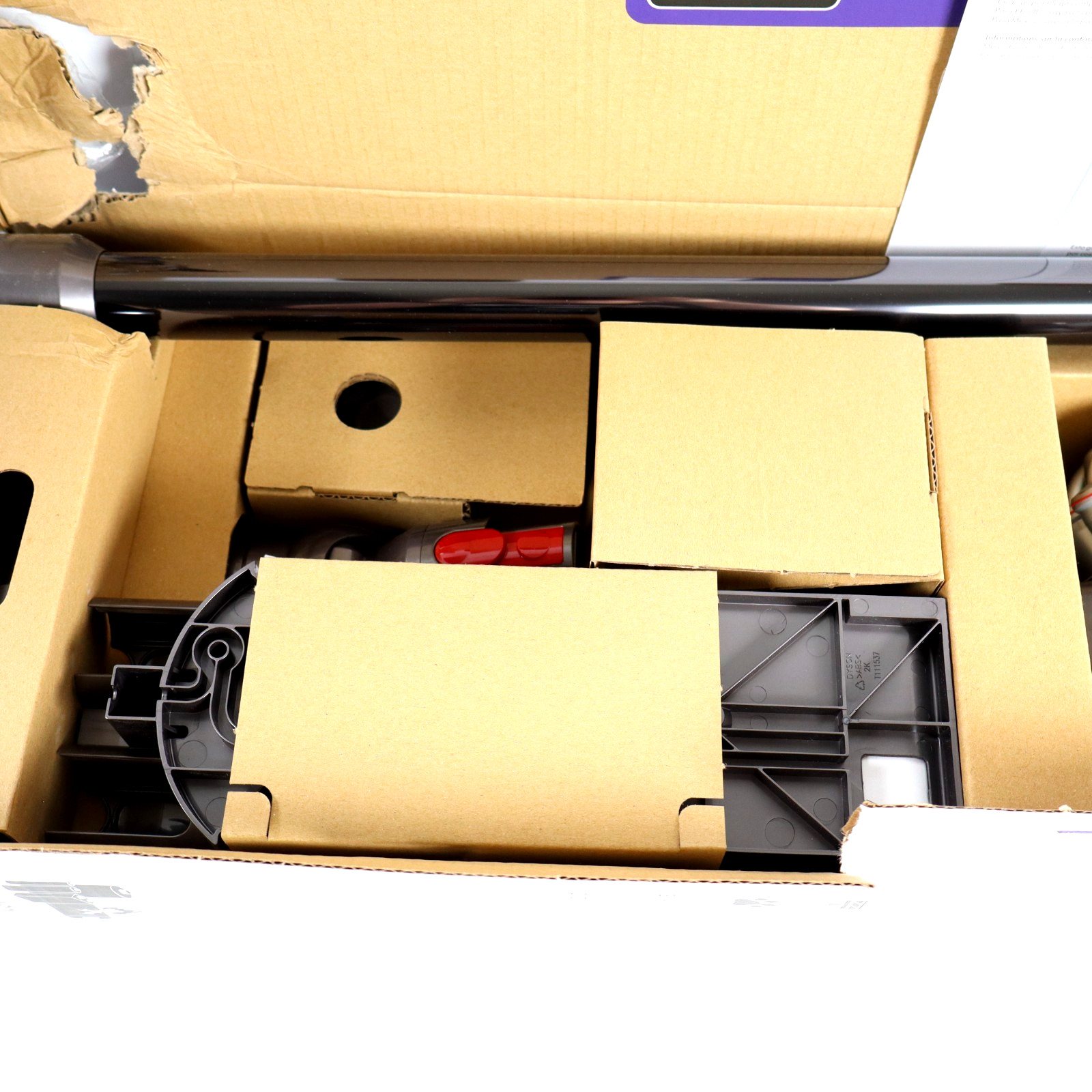 Dyson V8 Plus Cordless Vacuum, Cleans Hard Floors and Carpets, Detangle NEW OPEN