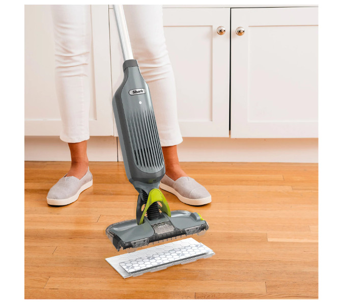 16 Count Disposable Hard Floor Cleaning Pads for Spray Mop Wet Dry Use