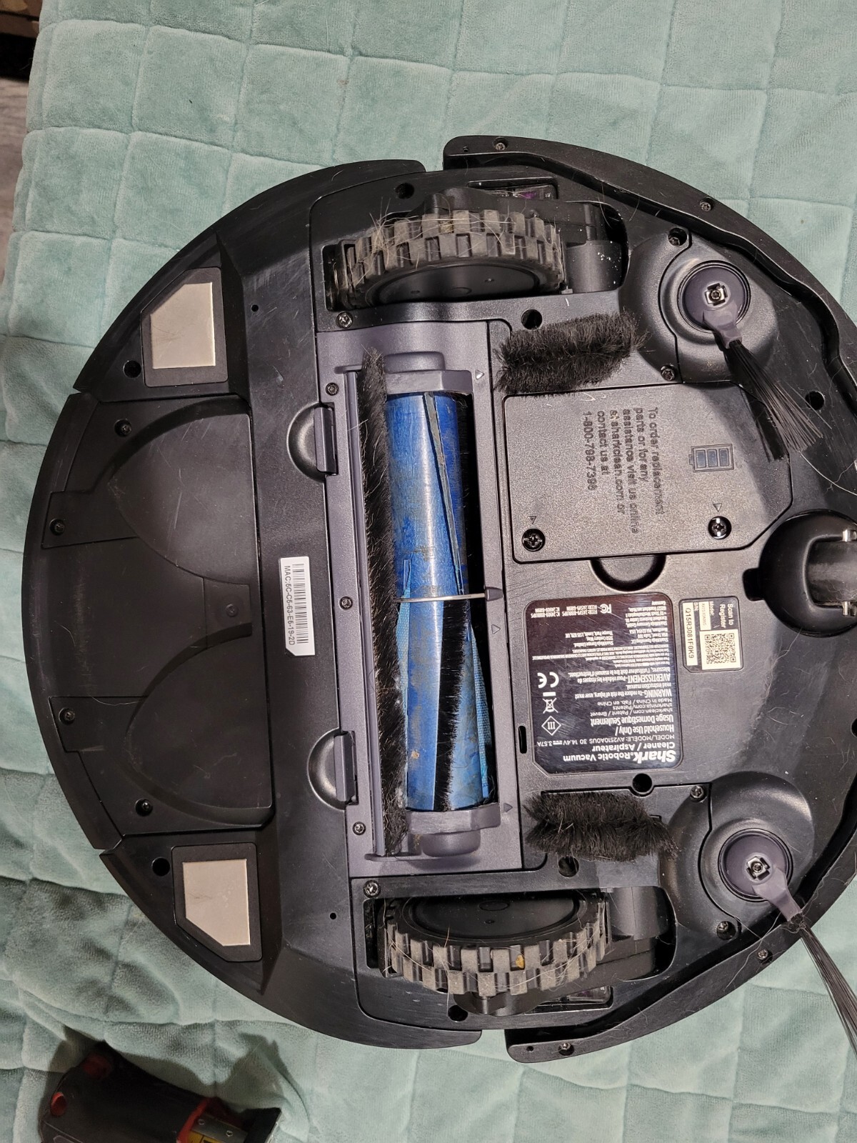 Shark AI Ultra Robot Vacuum – Black (AV2501AE)