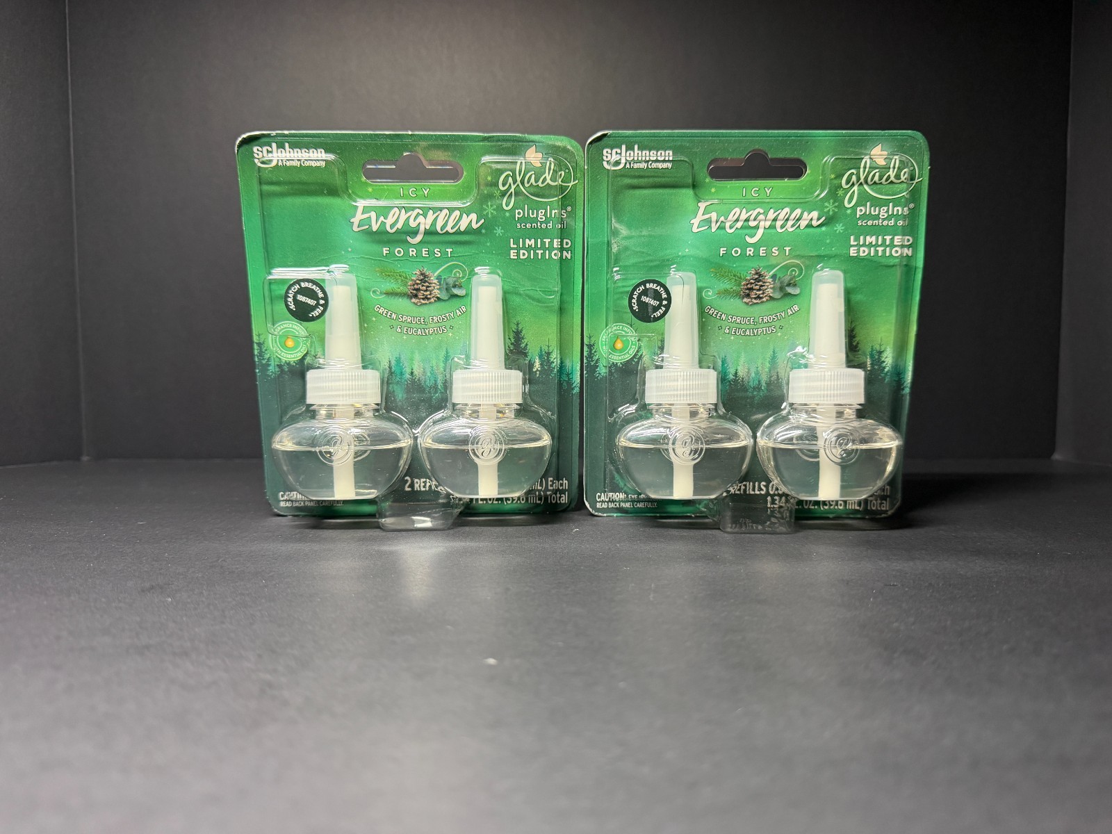 4 Count Glade Plugins Scented Oil Refills – Icy Evergreen Forest – Limited Ed