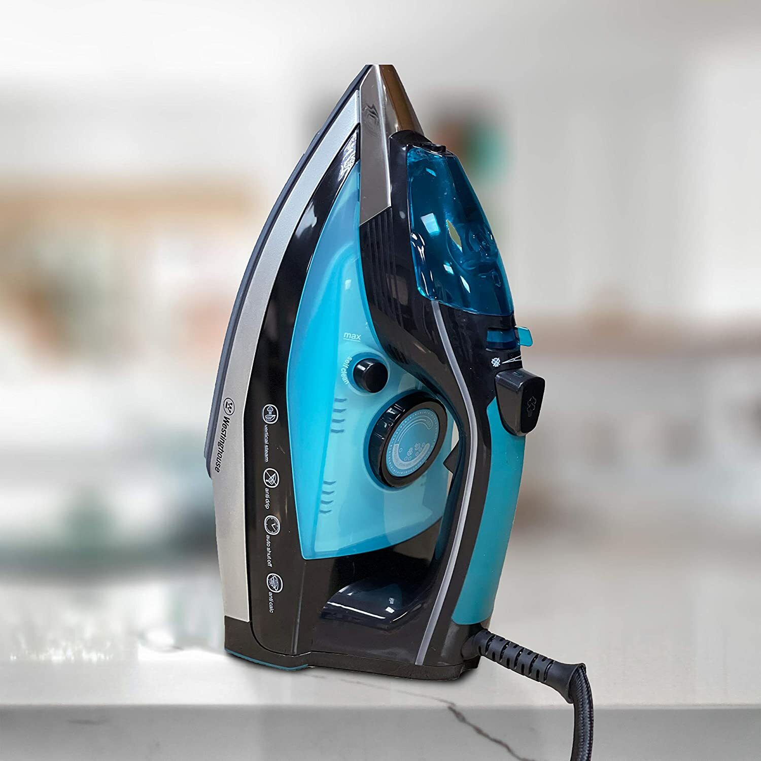 Westinghouse 220v Iron 2500 watts with Steam & Auto Shut Off (NOT for USA)