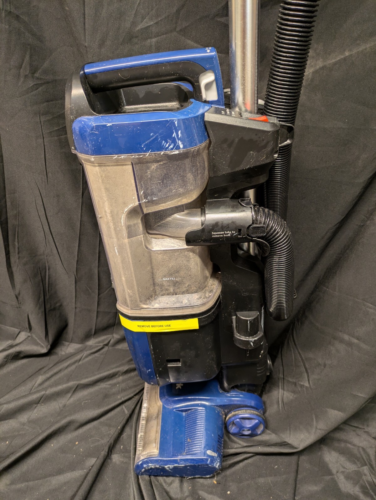 SHARK Navigator NV151 12 Bagless Upright Corded Vacuum Cleaner, Blue EXC!