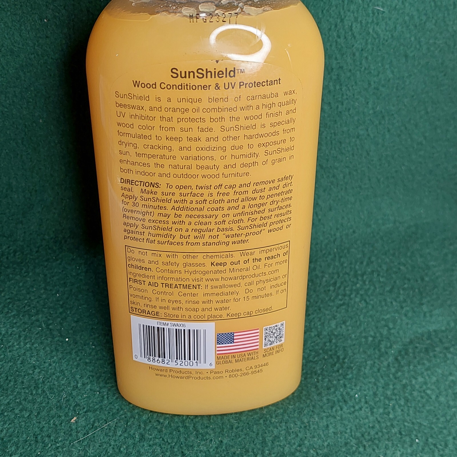 Howard SunShield Outdoor Wood Furniture Wax with UV Protectant 16oz bottle