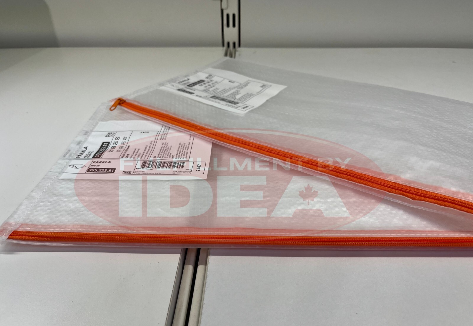 Brand New IKEA PARKLA White Storage Case Shoe Bag 48×22 cm (19×8 ¾ “) 305.223.81