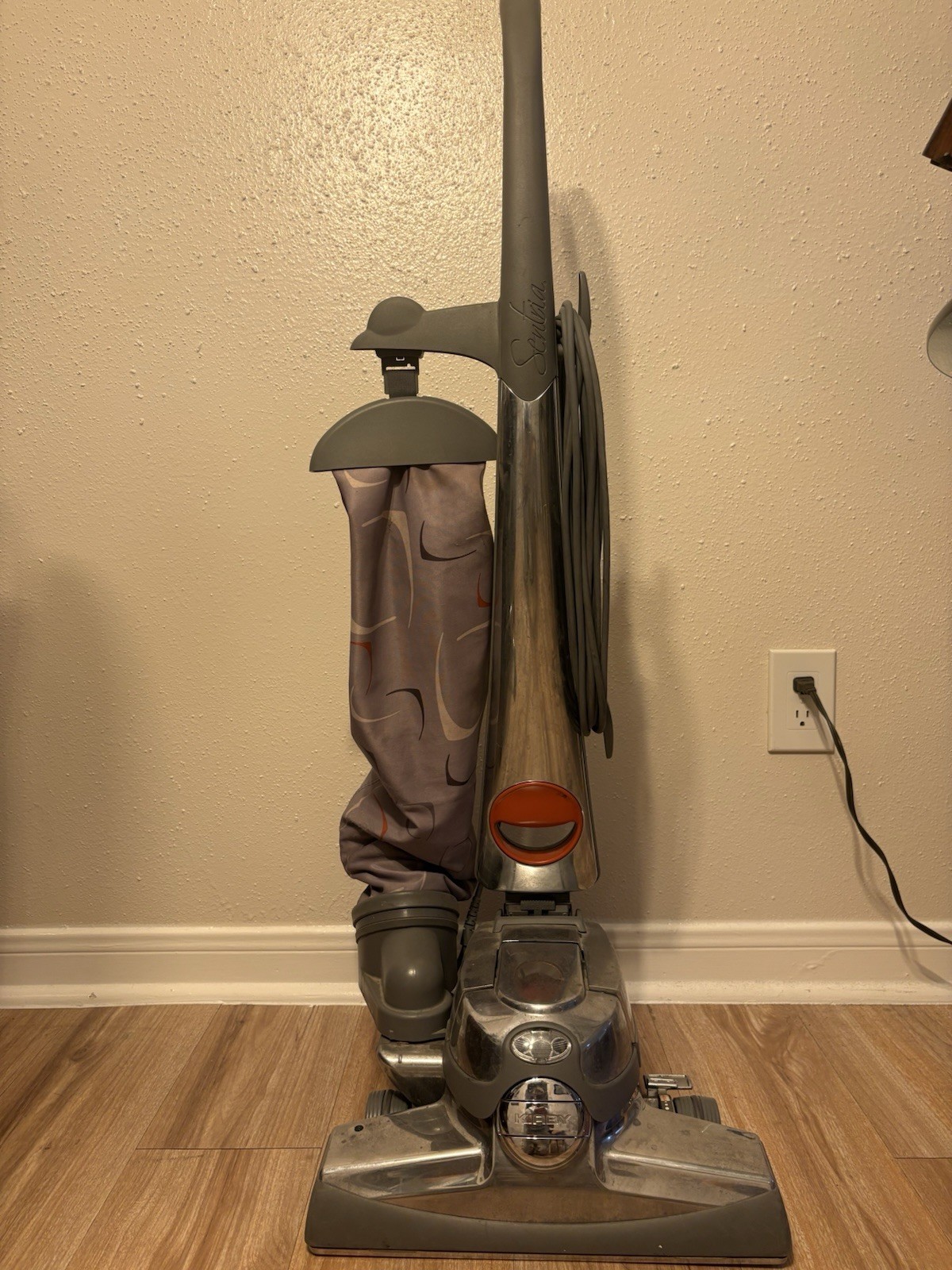 Kirby Sentria G10D Gray Corded Upright Vacuum Cleaner for Household